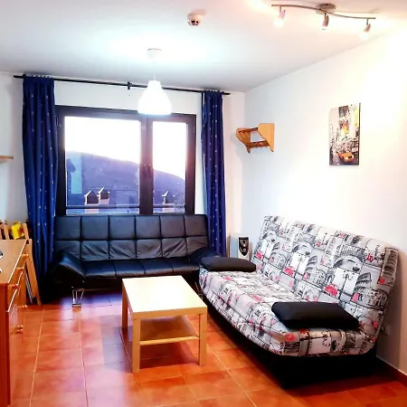 Zona Media Erb Apartment
